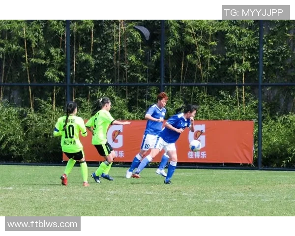 银河队与达拉斯队激战正酣比分悬念迭起引人关注